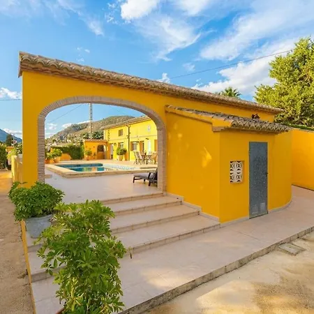 Trossos Holiday home *